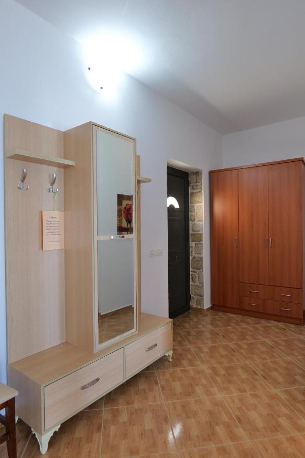 צ'פרו Sunset Villas מראה חיצוני תמונה