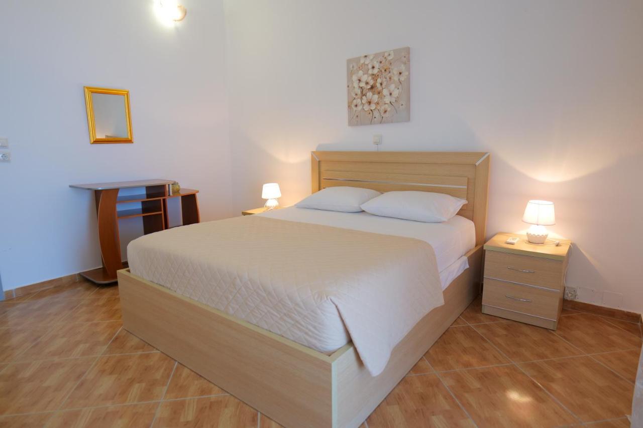 צ'פרו Sunset Villas מראה חיצוני תמונה